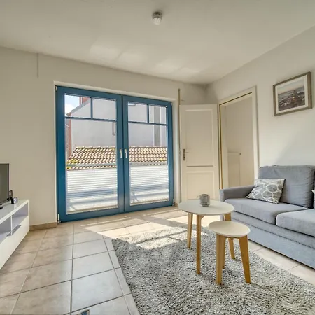 Appartement Achterstrasse 3a, App 5 6ats05 *